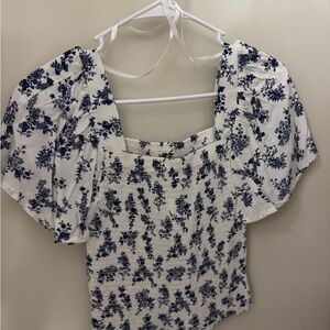 Floral Puff Sleeve Top - White and Blue